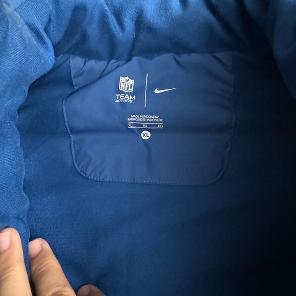 Colts vest - Picture 3 of 5